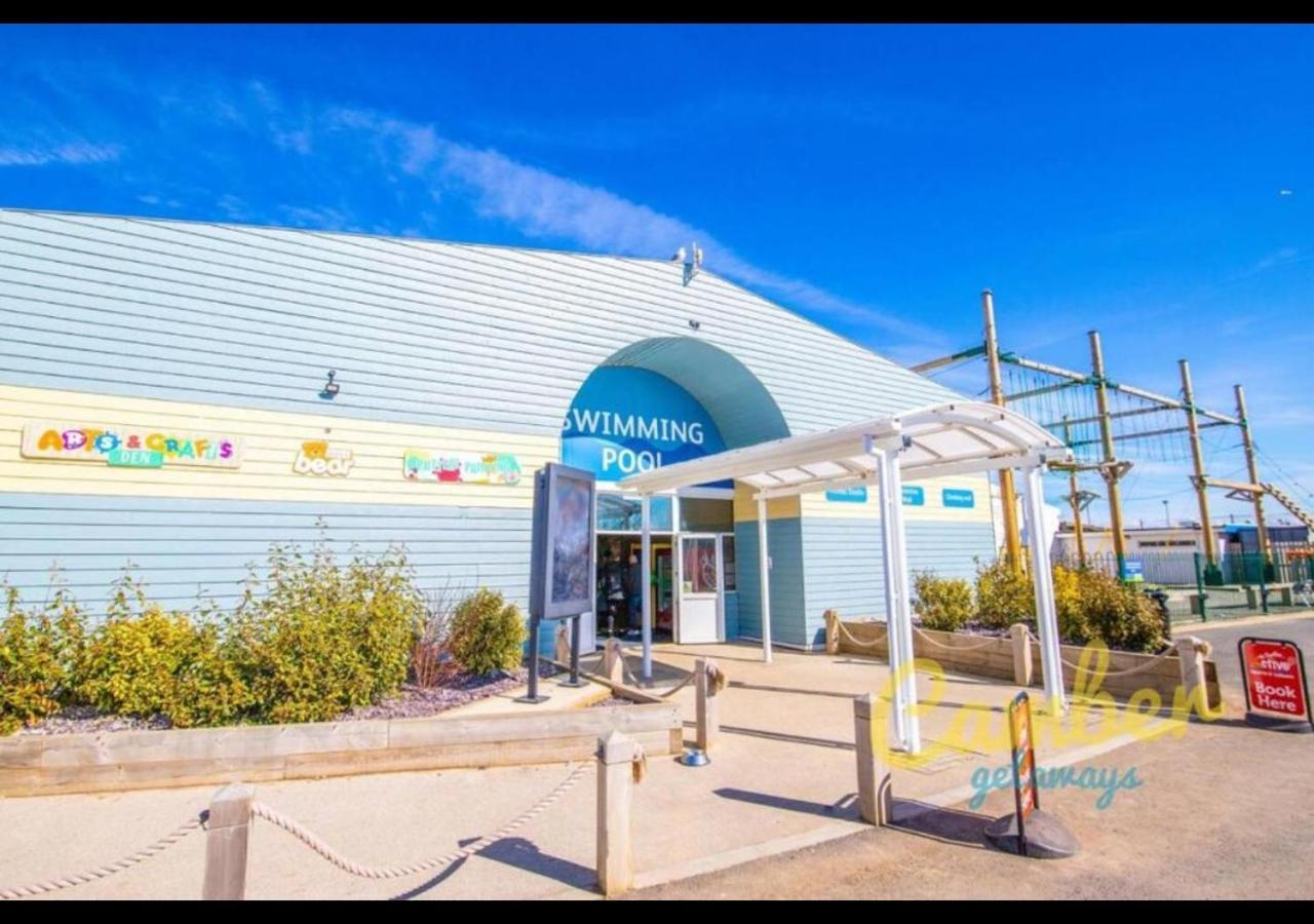 Sbl70 - Camber Sands Holiday Park - Sleeps 8 - Close Swimming Pools And Facilities - Private Parking Exterior photo